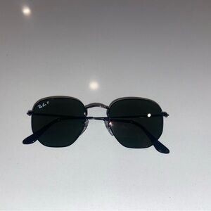 Ray ban hexagonal black frame green lens polarized
